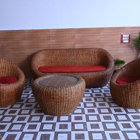 Hotel Ayodhya Paying Guest Экстерьер фото